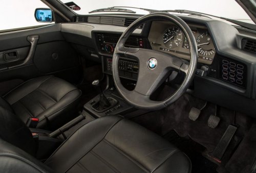 BMW E24 interior
