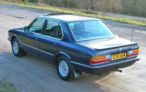 BMW E28 525e