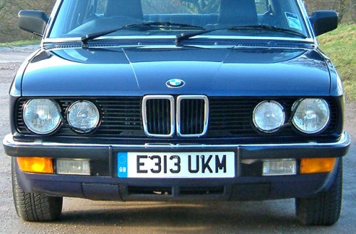 BMW E28 headlamp wash wipe