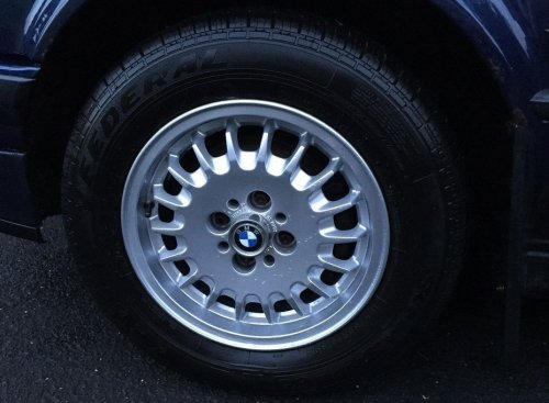 BMW e30 14 inch bottle top alloys
