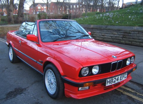 BMW E30 325i cabriolet