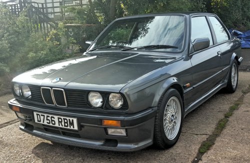 BMW e30 M-Tech 1 body kit