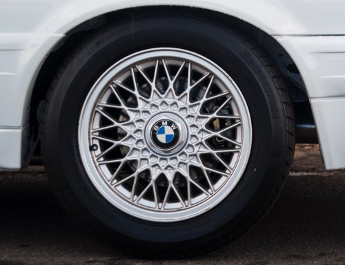 BMW e30 15 inch cross spoke alloys