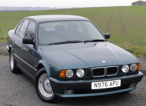 BMW E34 520i