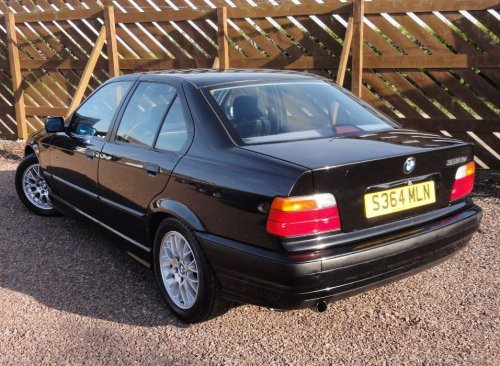 BMW E36 328i touring