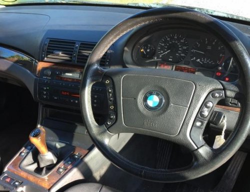BMW E46 323i