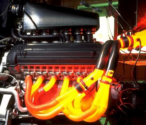 BMW s70 v12 engine