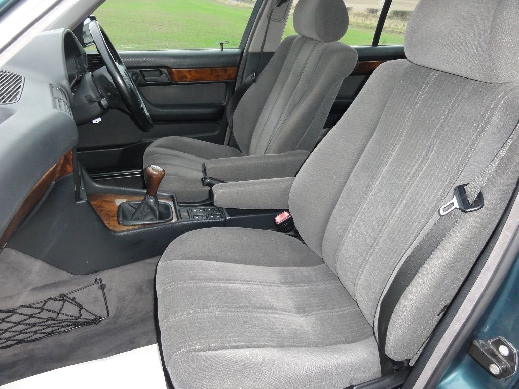 BMW E34 seats